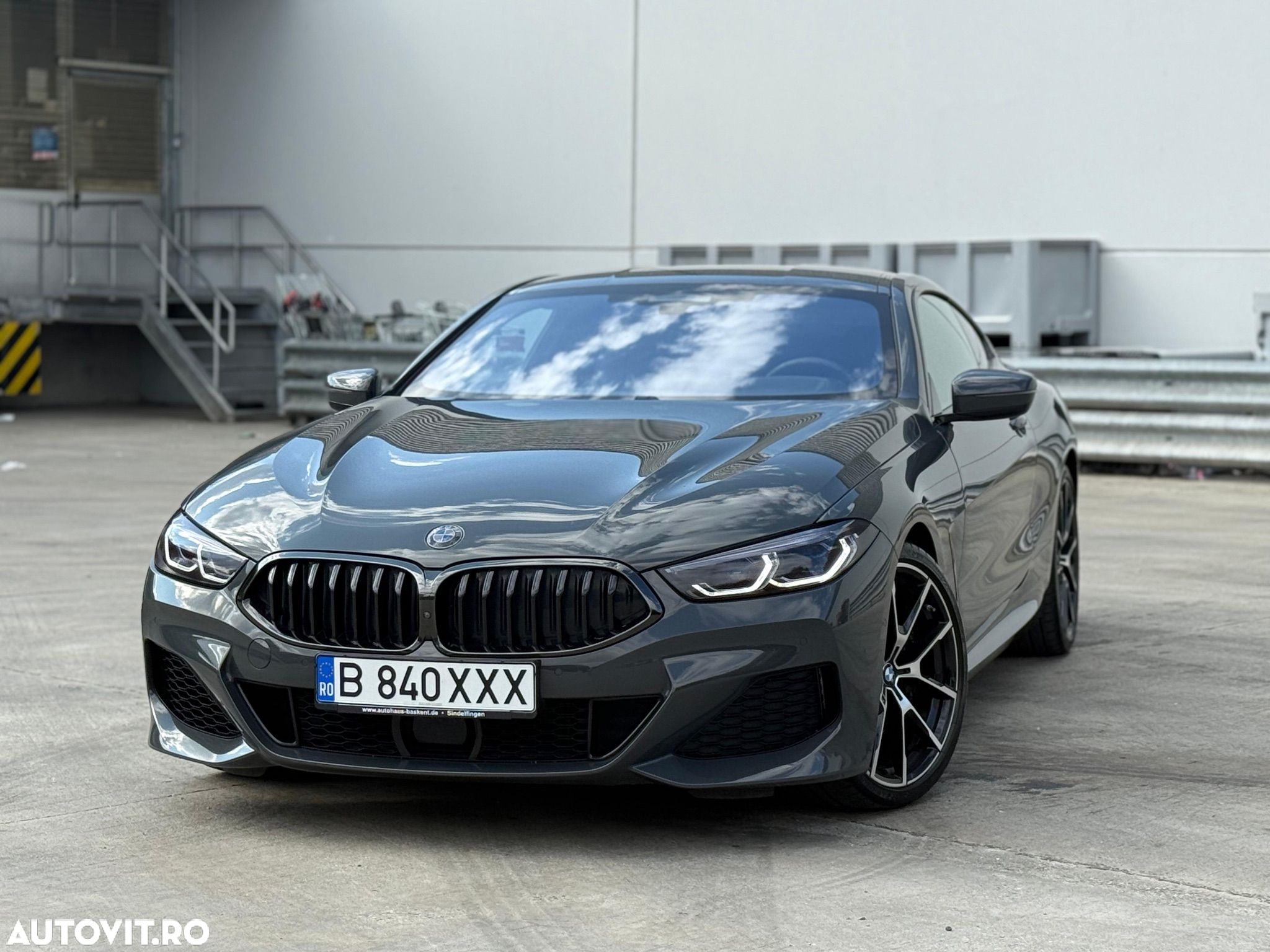BMW Seria 8 840i - 1