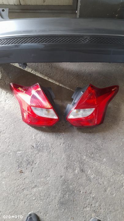 Ford Focus Mk3 lampa lewy tył prawy tył - 1