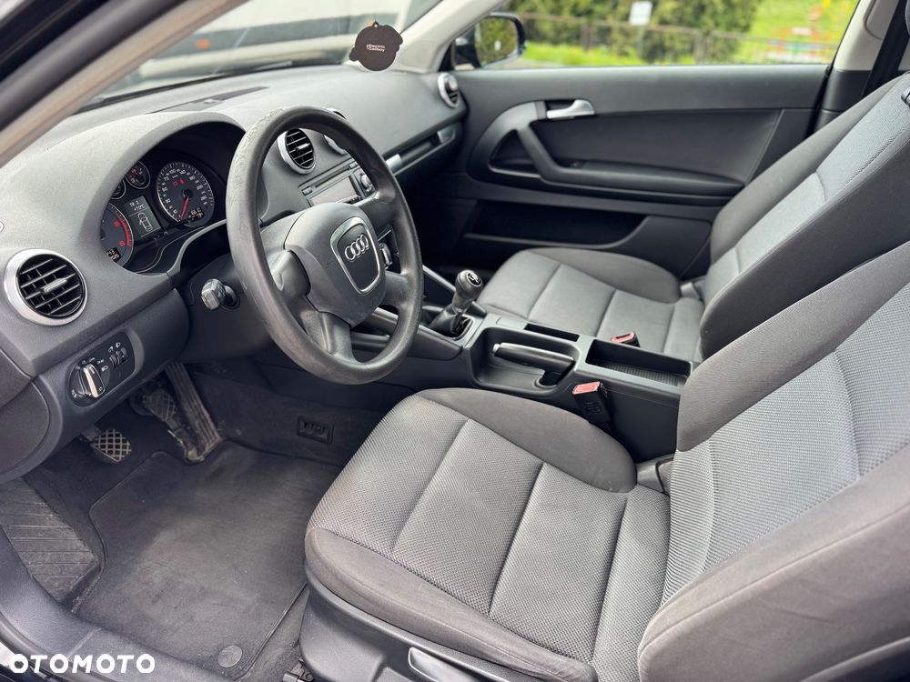 Audi A3 3-drzwiowe 2.0 TDI Attraction - 26
