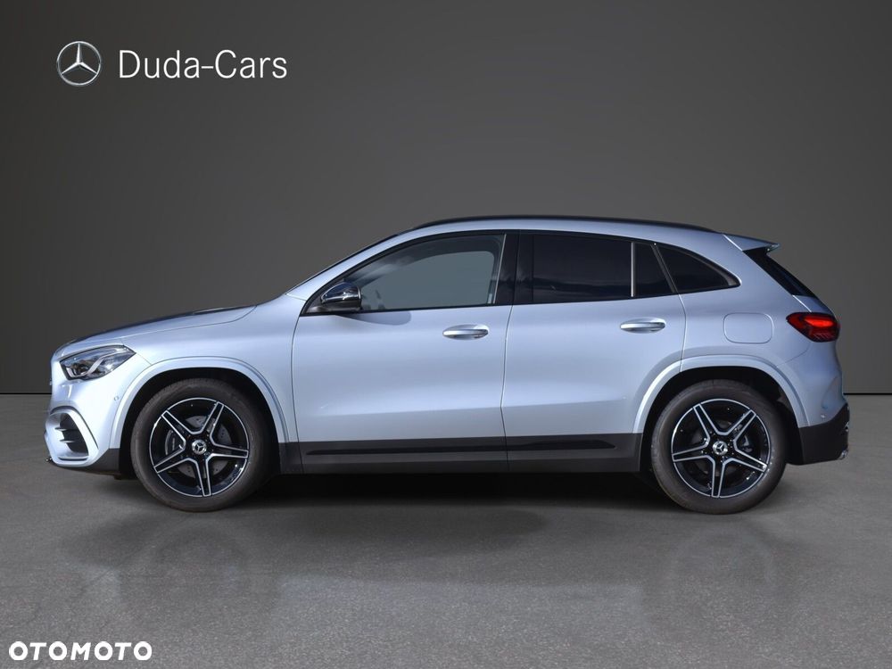 Mercedes-Benz GLA 200 d AMG Line - 3