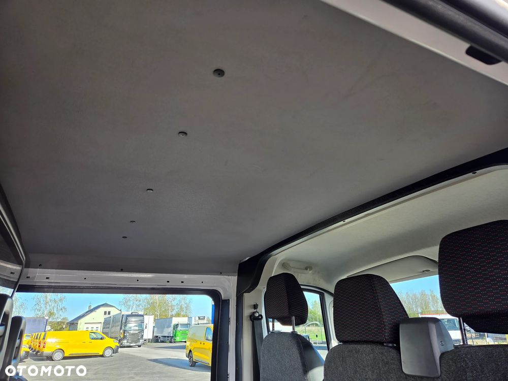 Opel Movano 2.2 DIESEL MultiCab L2H1 - 31
