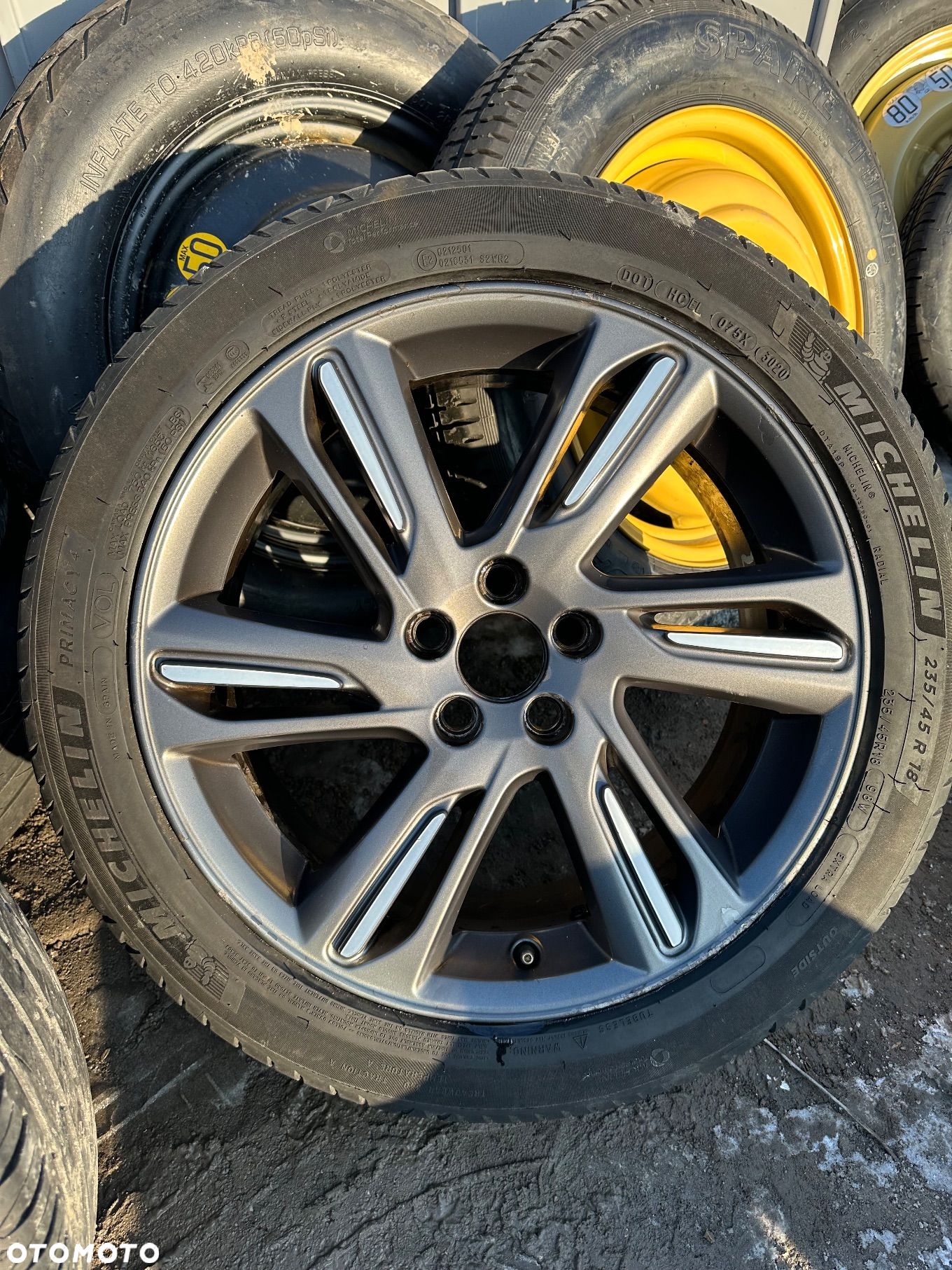 Koła Alufelgi 5x108 R18 ET50 Komplet Opony Michelin - 1