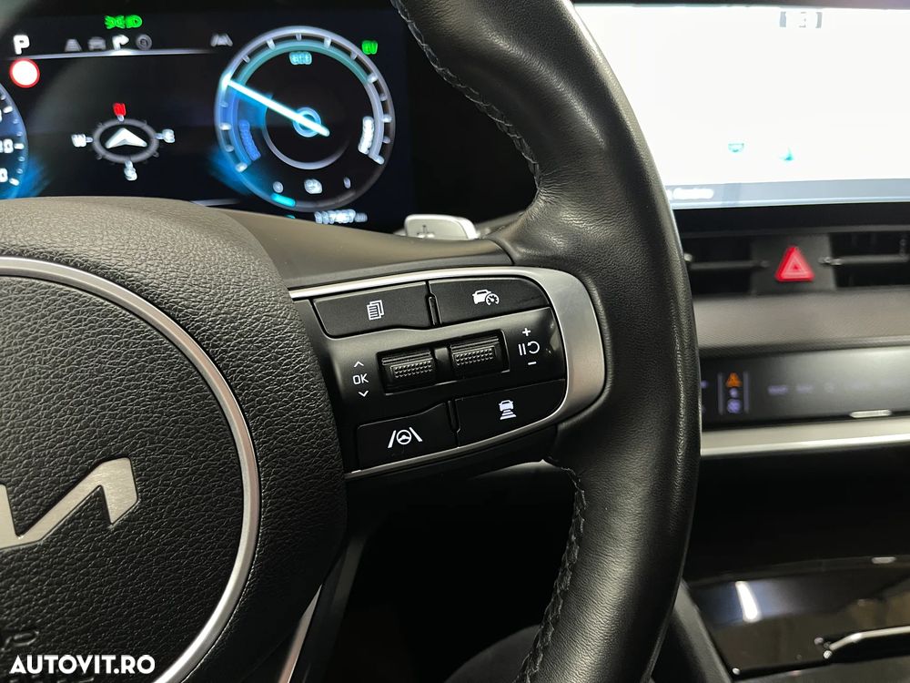 Kia Sportage 1.6 T-GDI HEV 6AT 4x2 Business Line - 24