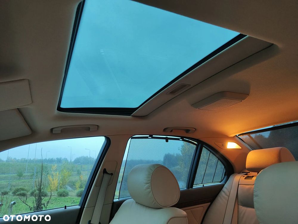 BMW Seria 5 - 25
