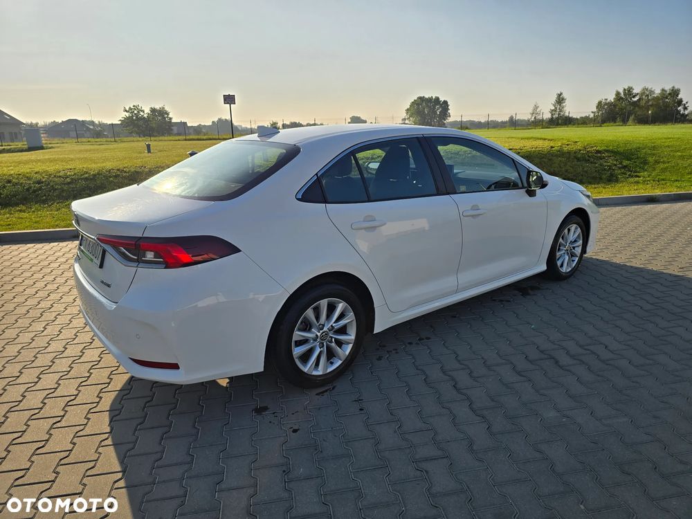Toyota Corolla - 3