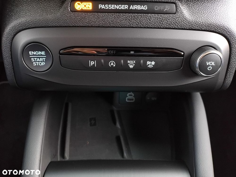 Ford Focus 1.5 EcoBlue Titanium X - 24