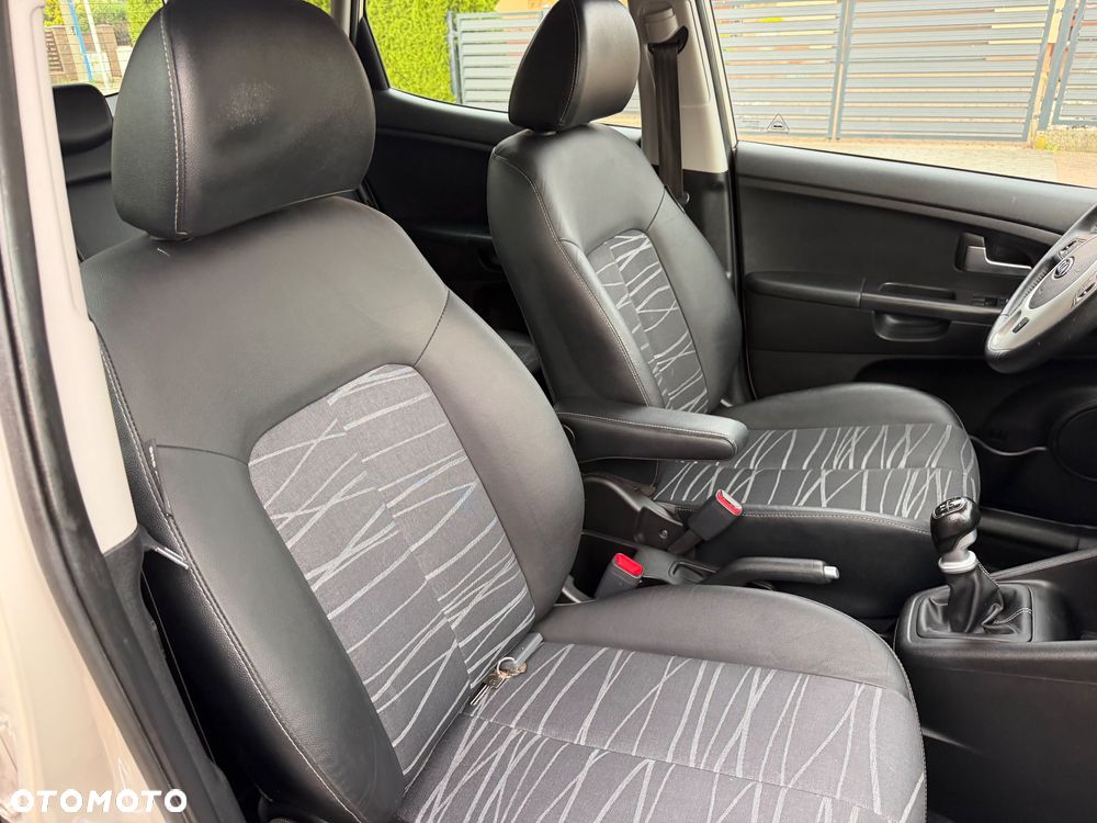 Kia Venga 1.6 CVVT Titanium Collection - 35