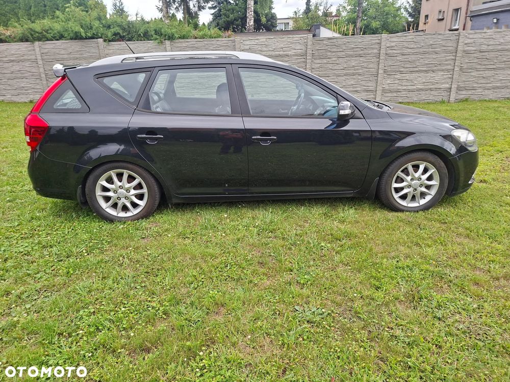 Kia Ceed 2.0 CVVT Spirit - 6