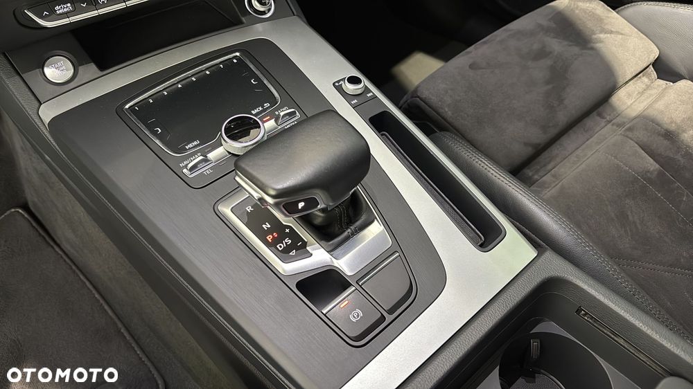 Audi Q5 35 TDI Quattro S tronic - 16