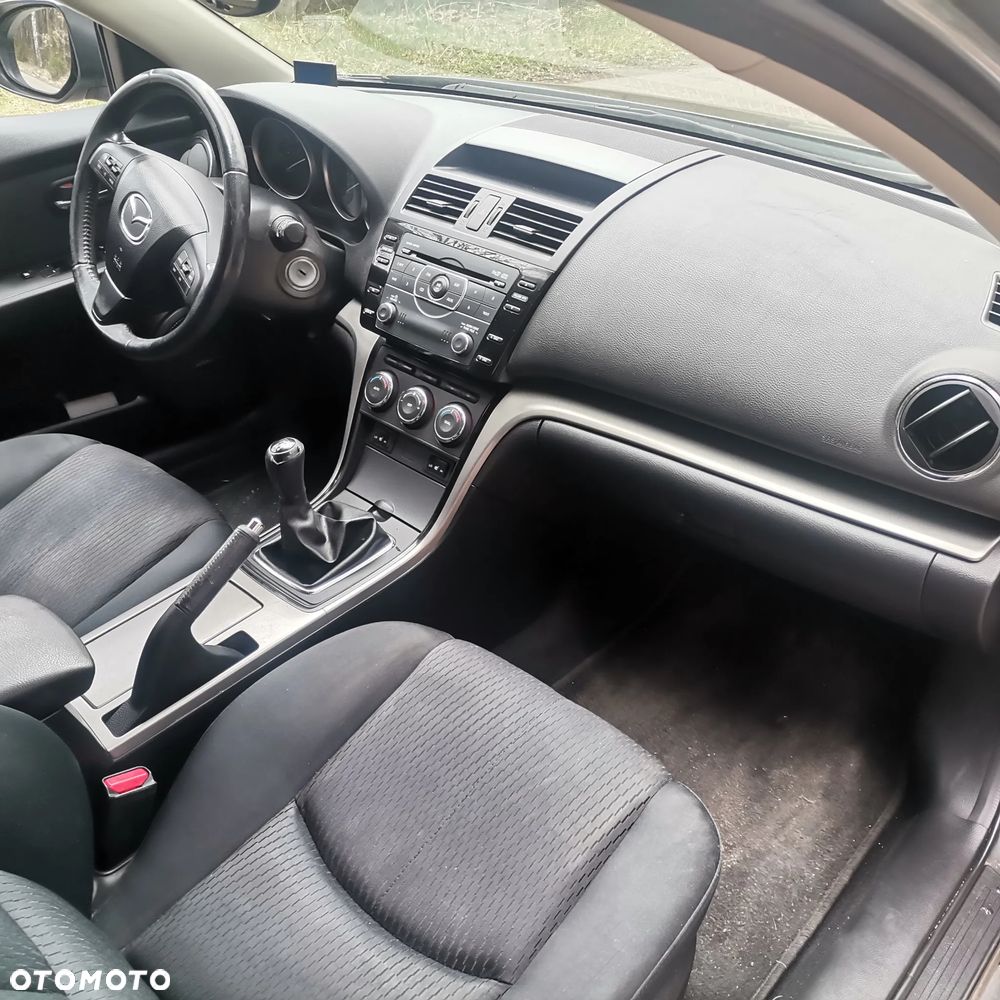 Mazda 6 2.2 CD Exclusive + - 7