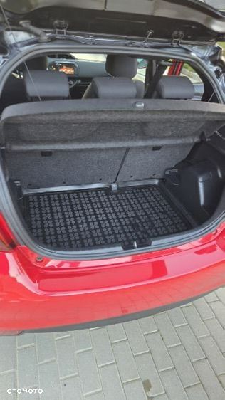 Toyota Yaris 1.33 Selection Passion MS - 15