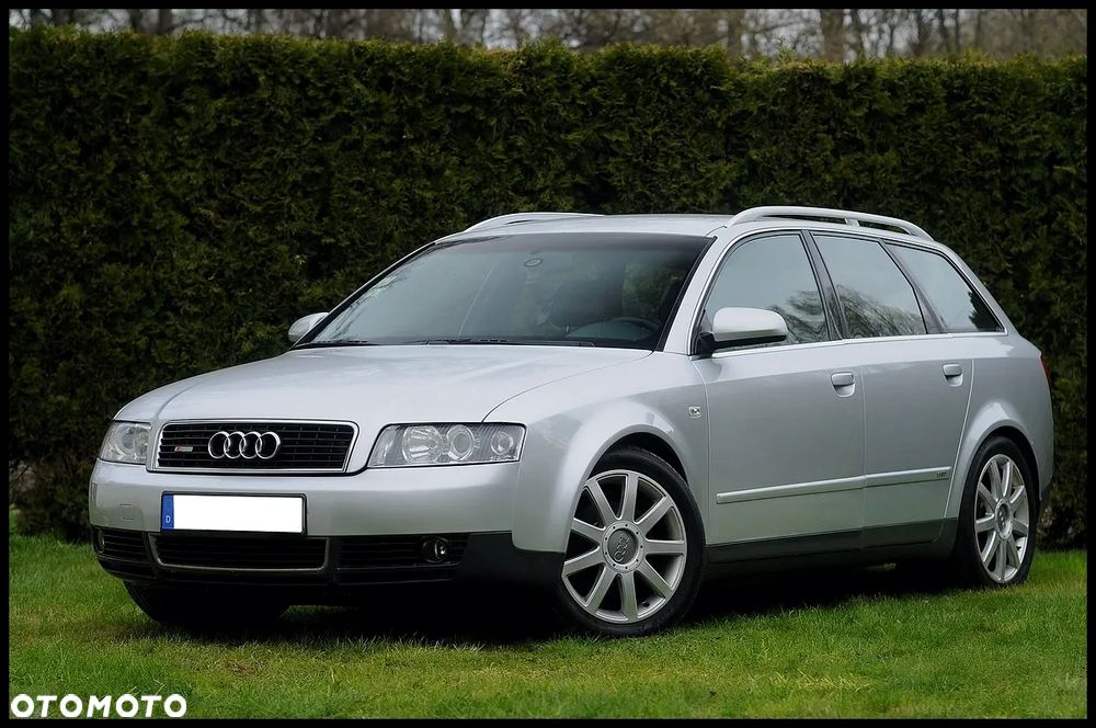 Audi A4 Avant - 11