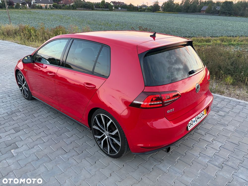 Volkswagen Golf 2.0 TSI BMT GTI Performance DSG - 12