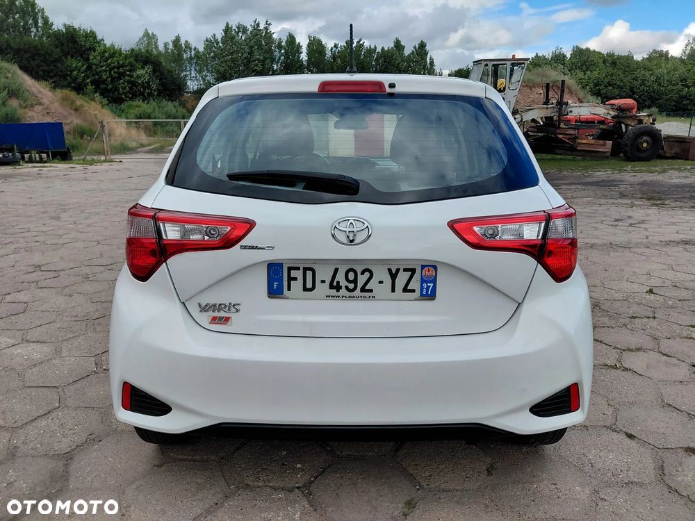 Toyota Yaris 1.0 VVT-i - 32