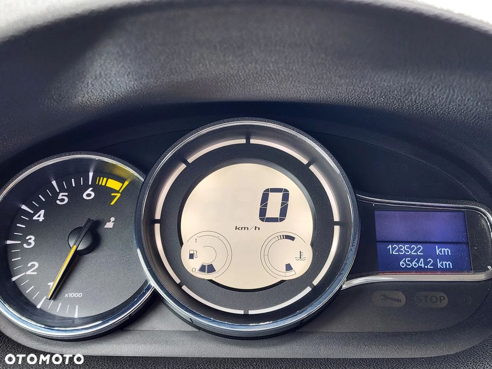 Renault Megane 1.6 16V 100 Paris - 31