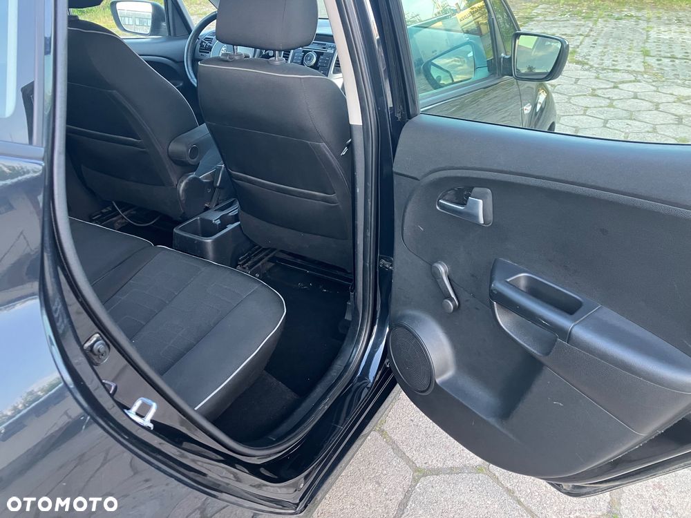 Kia Venga 1.4 CRDi 90 Edition 7 - 9
