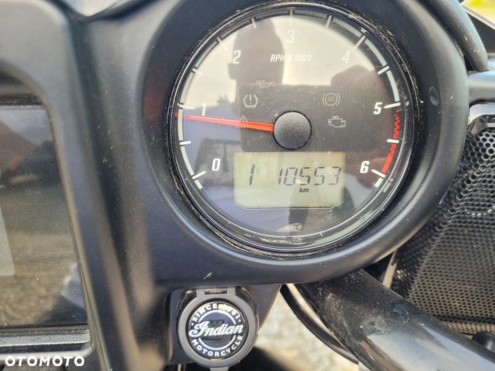 Indian Roadmaster - 18