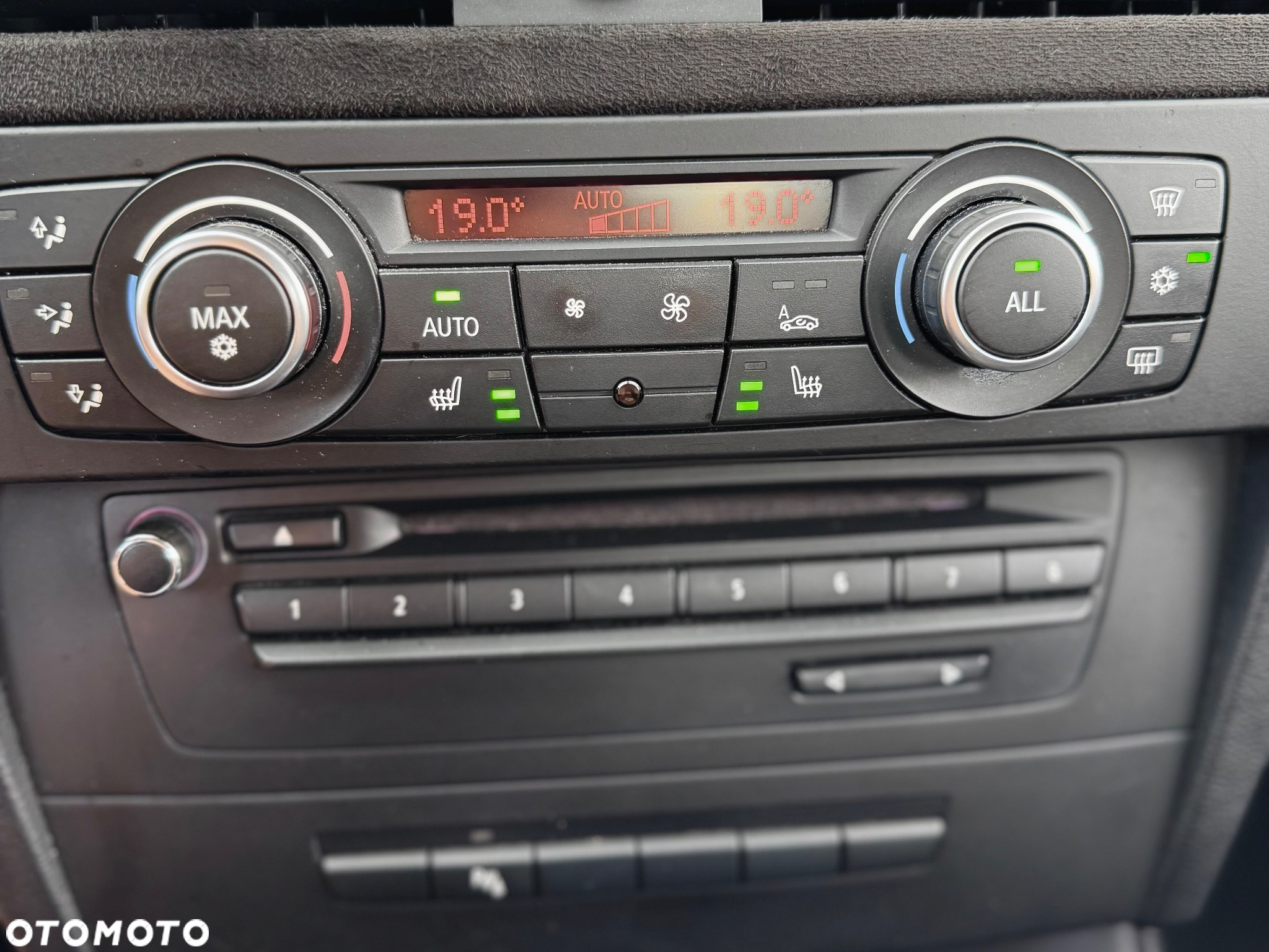 BMW Seria 3 325i - 21