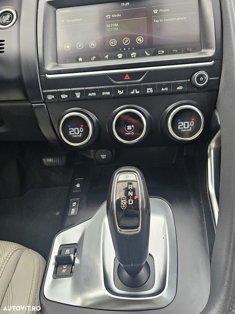 Jaguar E-Pace D180 AWD R-Dynamic HSE - 10