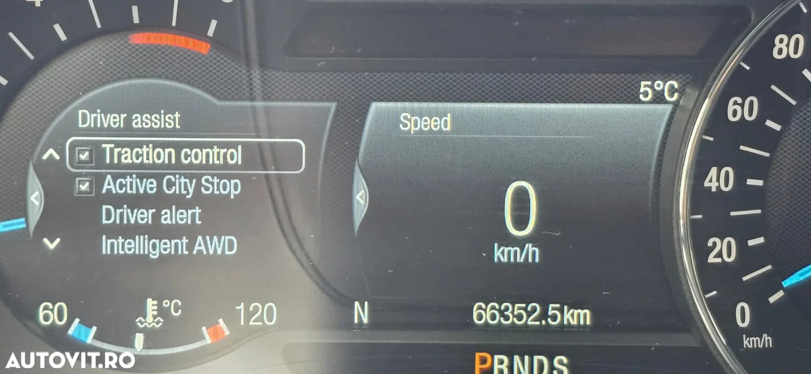 Ford Mondeo 2.0 TDCi Powershift AWD Titanium - 16