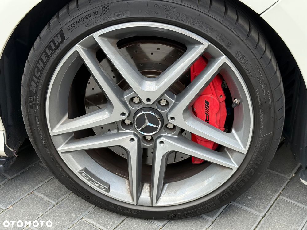 Mercedes-Benz CLA 45 AMG 4-Matic - 21