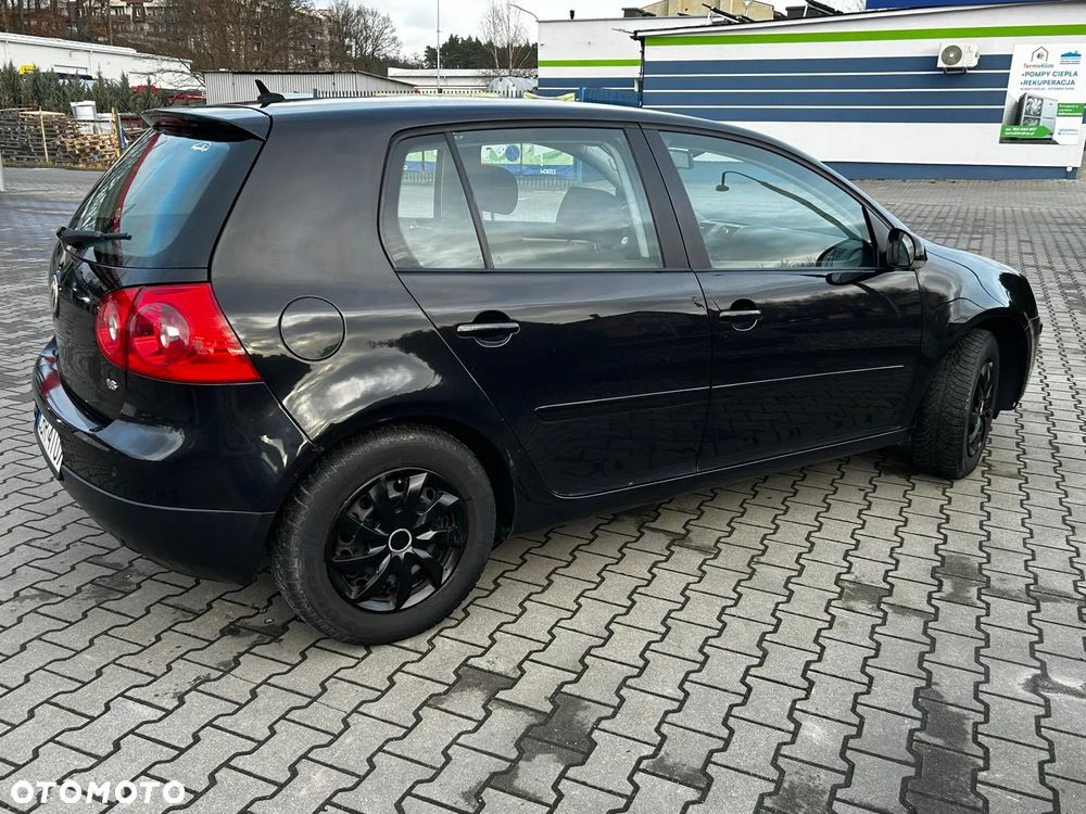 Volkswagen Golf - 4