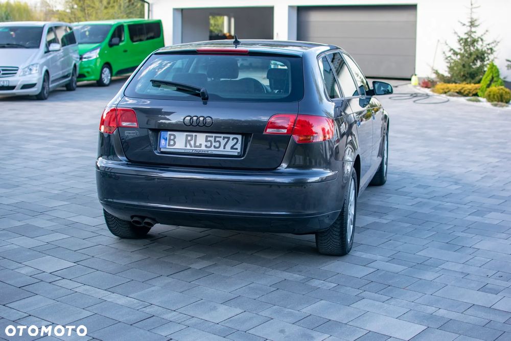 Audi A3 Sportback - 17