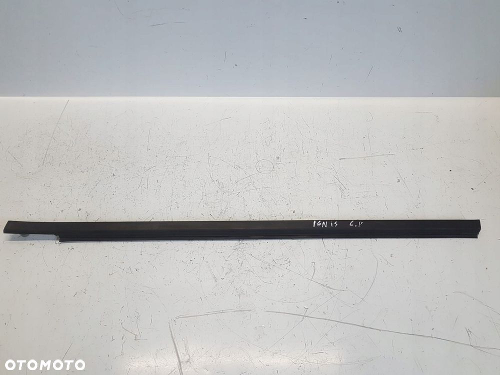 IGNIS II 03- LISTWA DRZWI LEWY PRZÓD PARAPET - 1