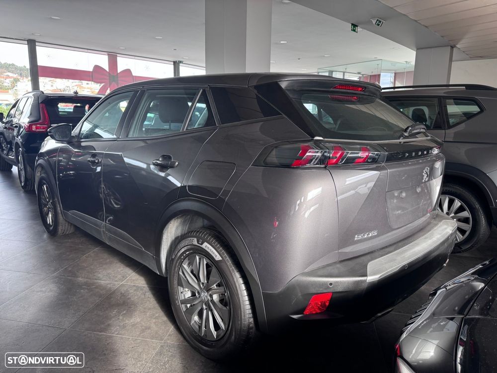 Peugeot 2008 1.2 PureTech Active Pack EAT8 - 7