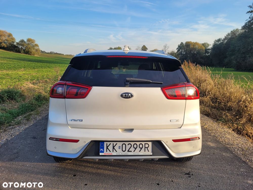 Kia Niro 1.6 GDI Hybrid L - 4