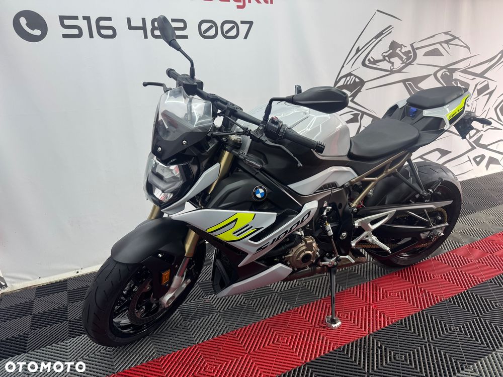 BMW R - 7