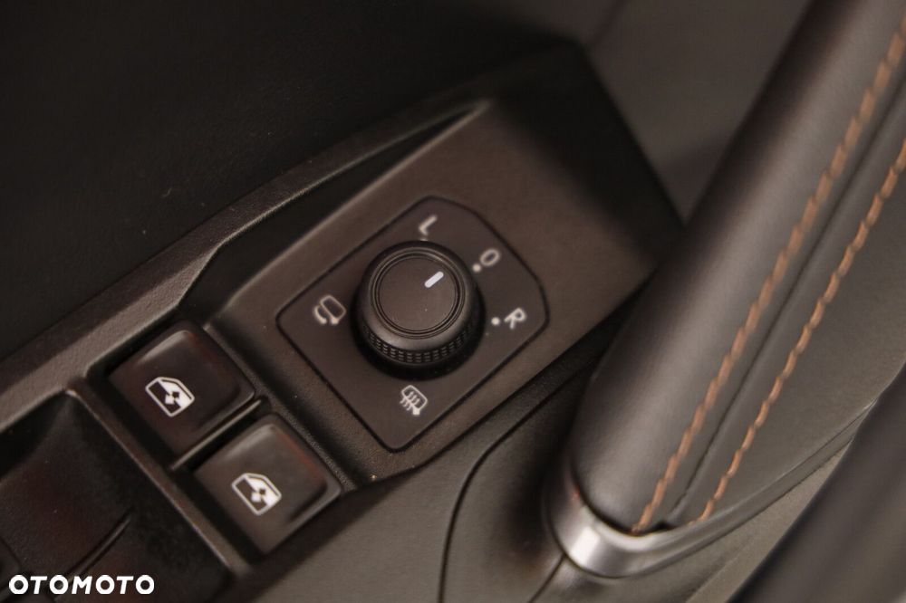 Cupra Leon 2.0 TDI DSG - 17