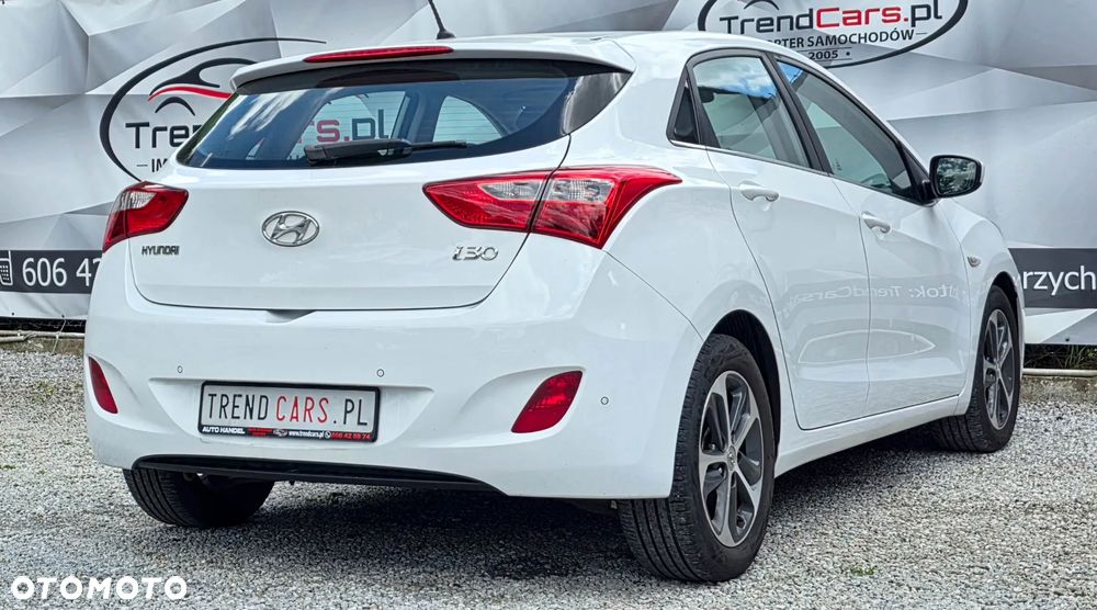 Hyundai i30 1.4 Premiere Comfort - 28