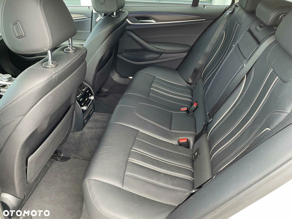 BMW Seria 5 - 15