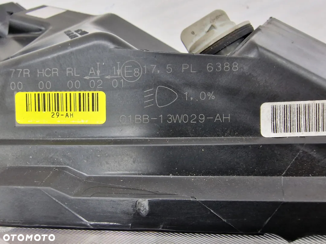 FORD FIESTA MK7 LIFT 12- PRAWA LAMPA PRZEDNIA PRZÓD , NR C1BB-13W029-AH , NR AUKCJI LL505 - 12