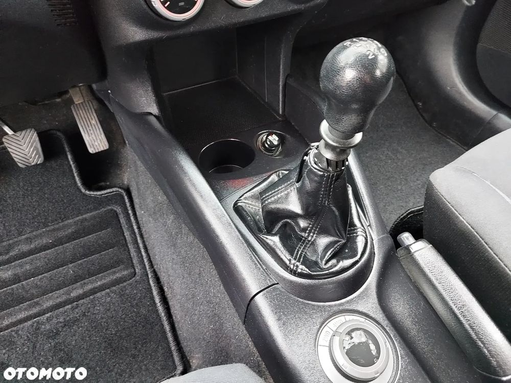 Peugeot 4007 2.2HDi Platinum - 13