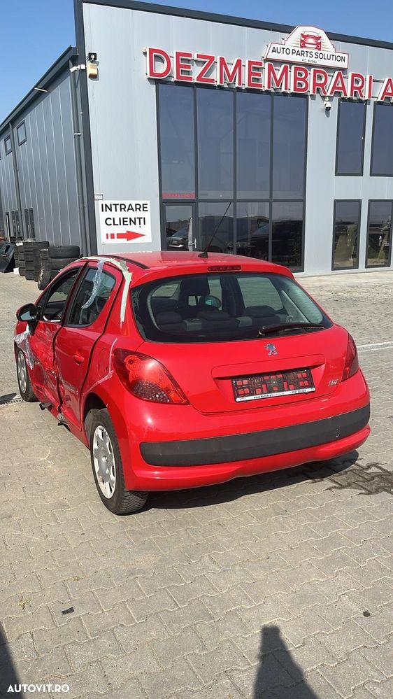 Dezmembram Peugeot 207 1.4 HDI din 2010 - 3