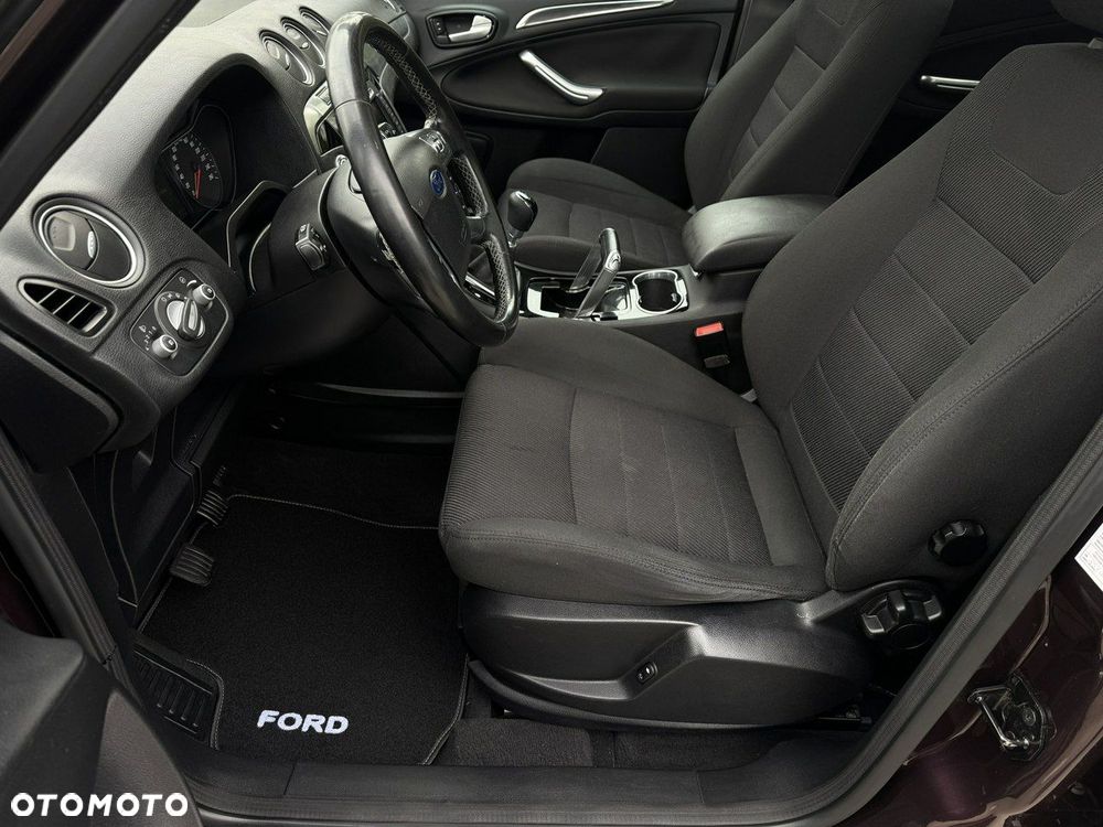 Ford S-Max 2.0 TDCi DPF Titanium - 17