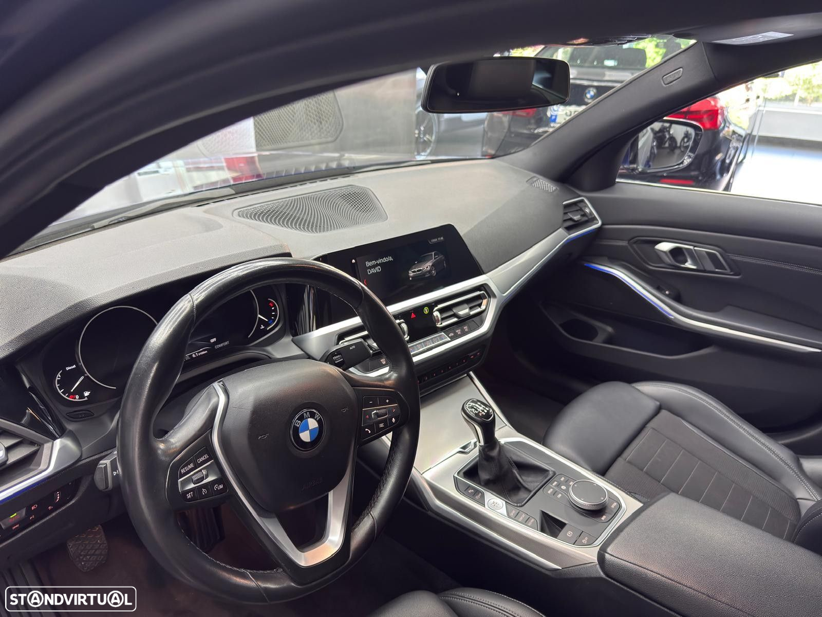 BMW 318 d Line Sport Shadow - 35
