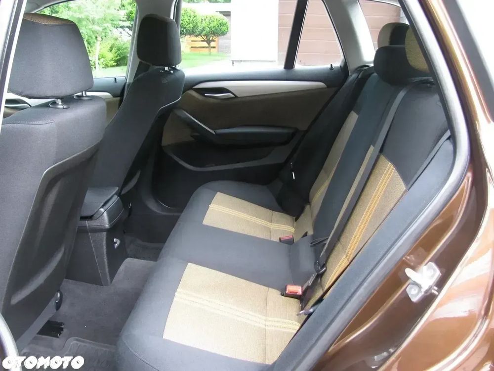 BMW X1 - 24