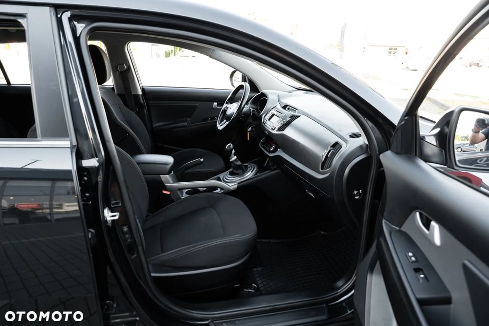 Kia Sportage 1.6 GDI Business Line L 2WD - 23
