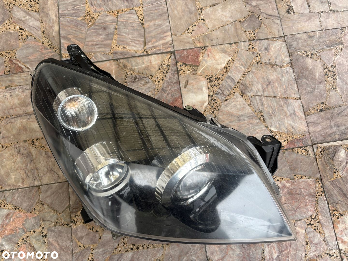 OPEL ASTRA III H LAMPA PRZÓD PRAWA PRZEDNIA EUROPA XENON KOMPLETNA HELLA - 2