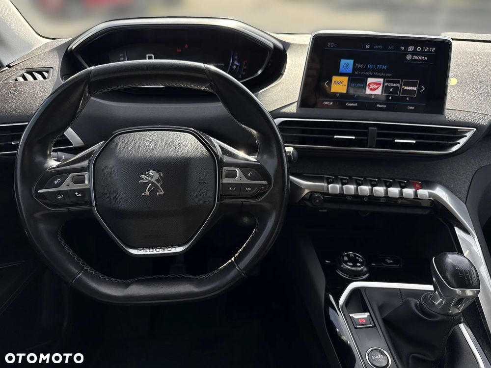 Peugeot 3008 1.5 BlueHDi Allure S&S - 14