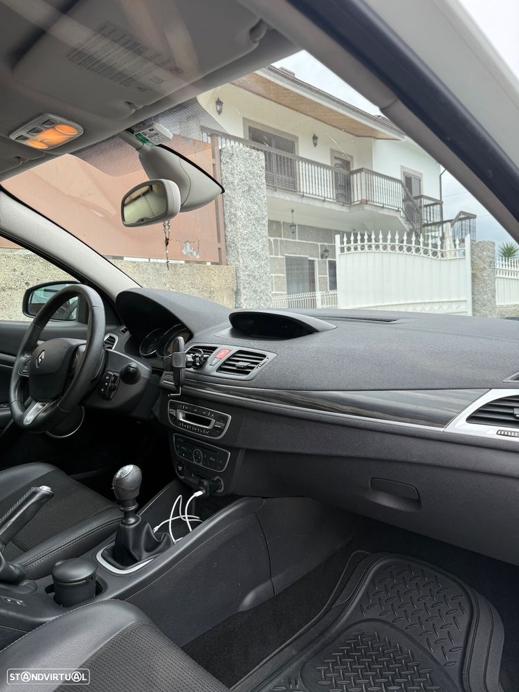 Renault Mégane Coupe 1.5 dCi Dynamique S - 6