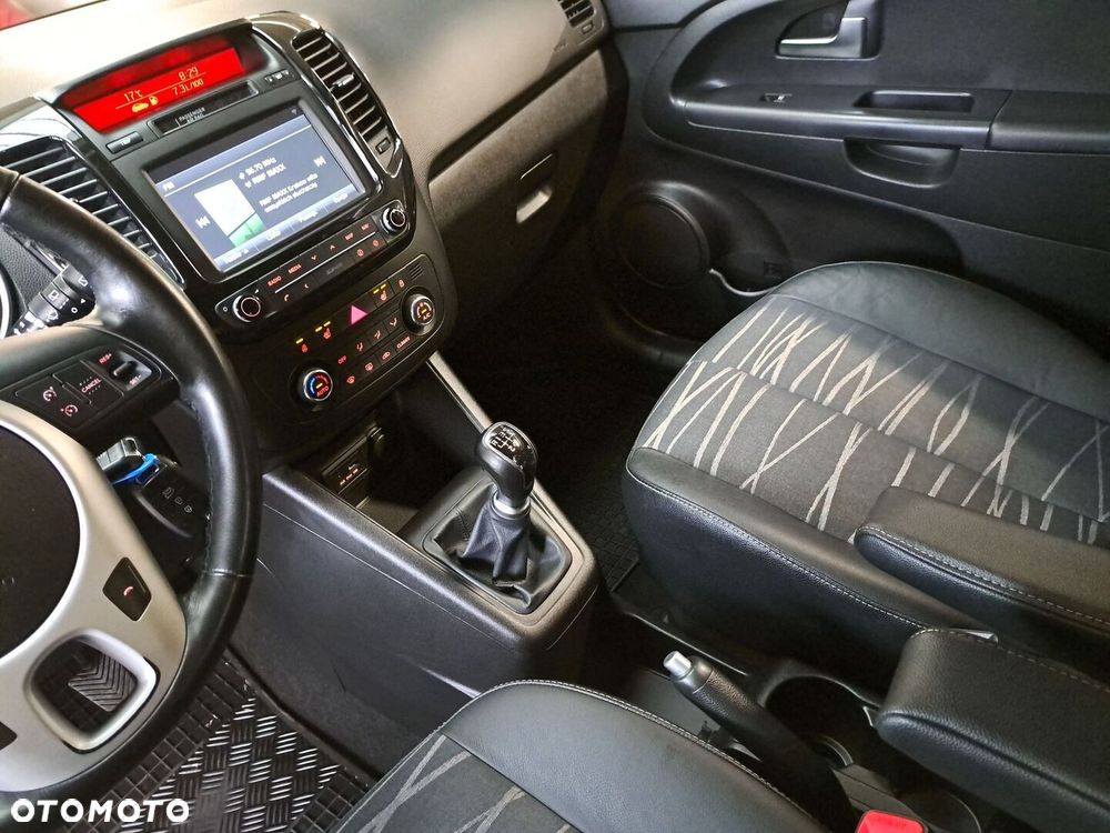 Kia Venga 1.4 L - 27