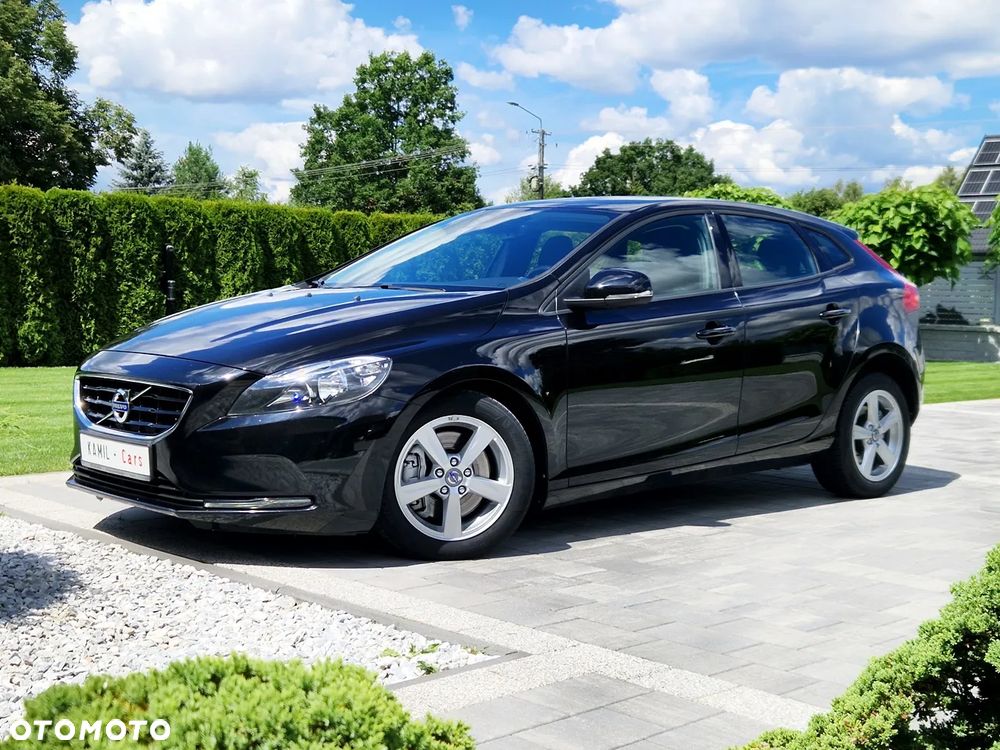 Volvo V40 D2 Geartronic Momentum - 1