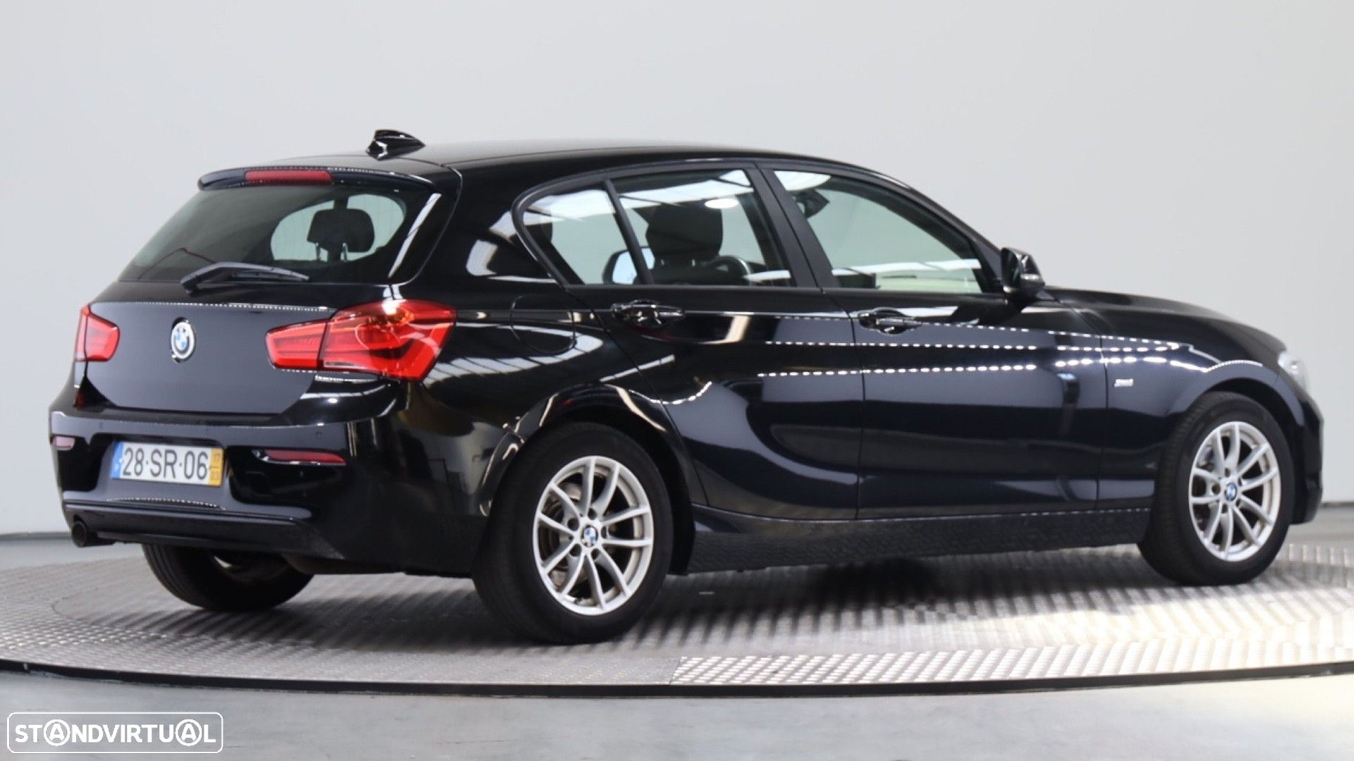 BMW 116 d Line Sport - 7