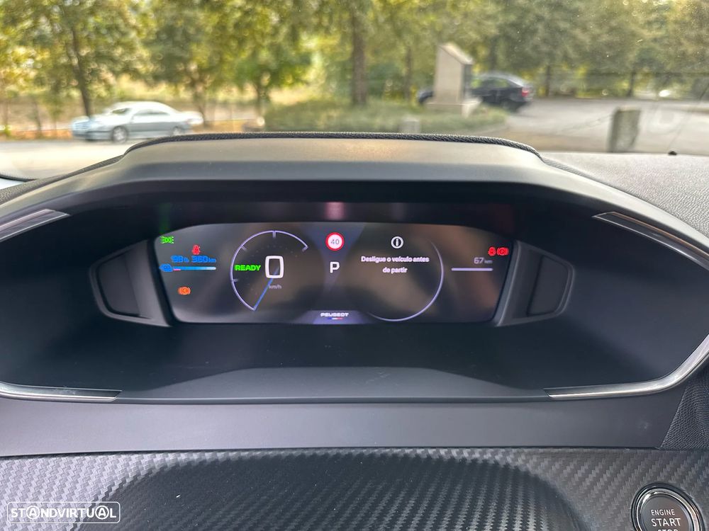 Peugeot e-208 51 kWh Allure - 23