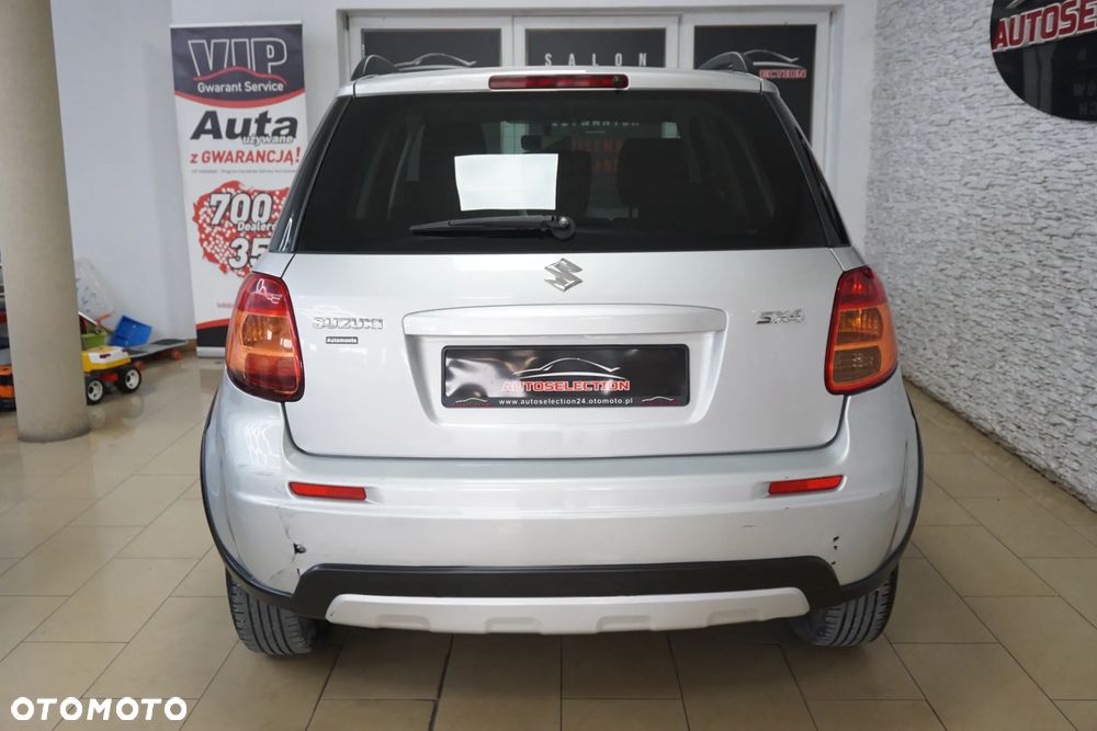 Suzuki SX4 - 5