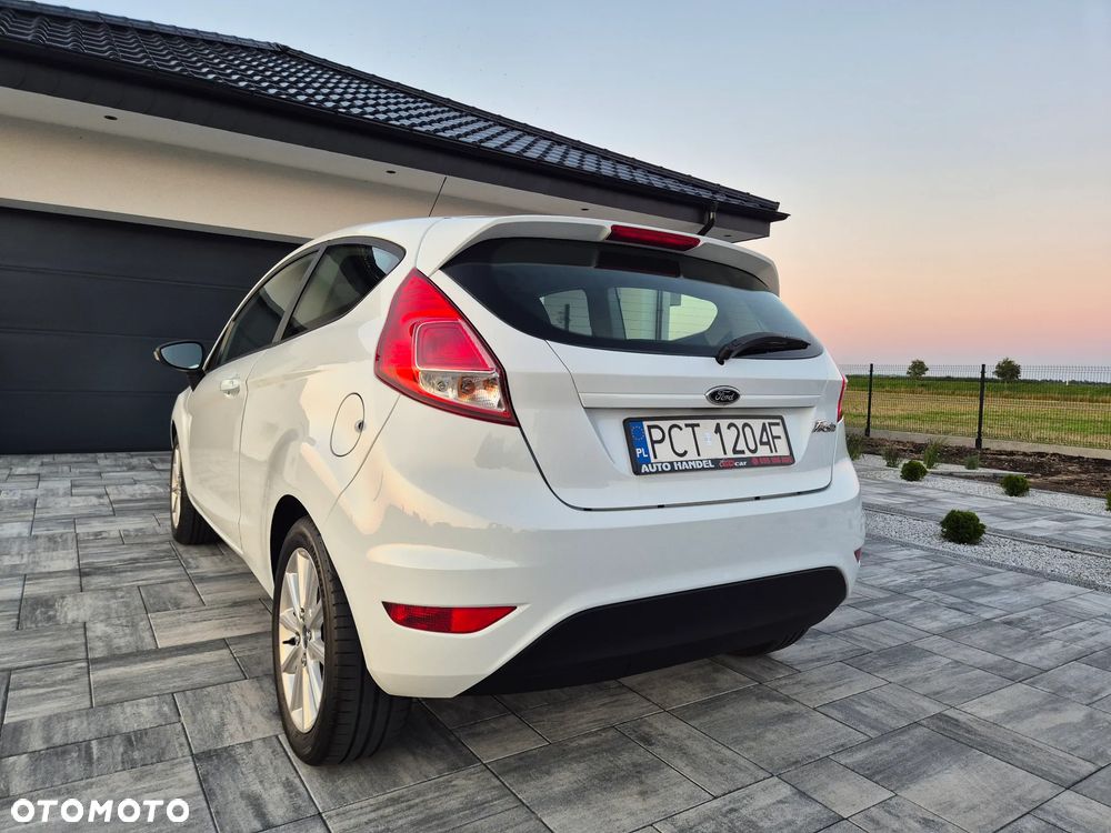 Ford Fiesta 1.25 Celebration - 22